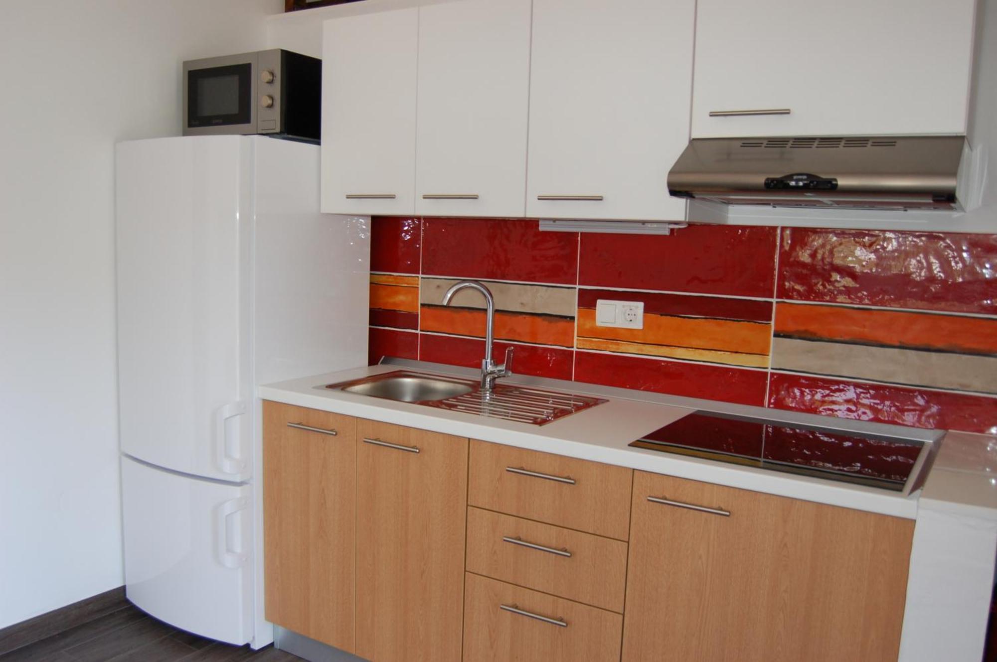 Gorgonia Suites In Verunic Экстерьер фото
